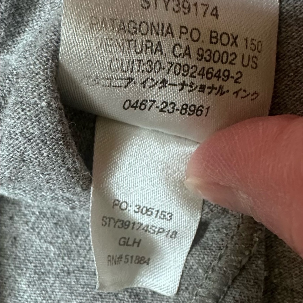 Men’s Patagonia P6 Logo Responsibili-Tee Gray Regular Fit Hiking T-Shirt Size L - Picture 10 of 10